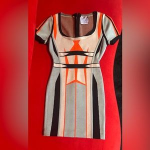 Herve Leger Geometric Cap Sleeve Mini Bodycon Dress 😍🤩